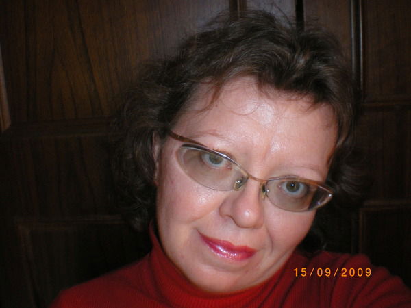 Eлена Эзафович