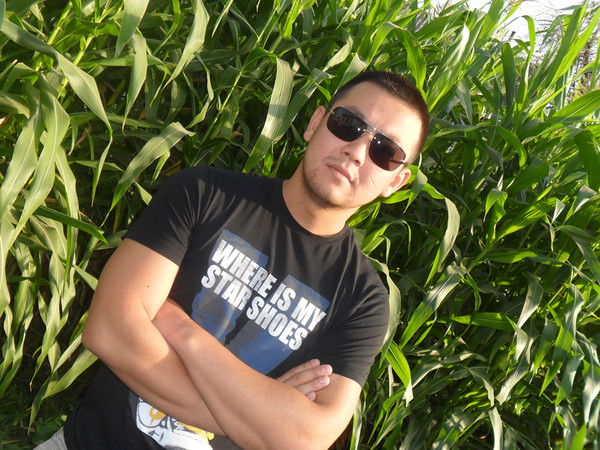 Станислав Хван