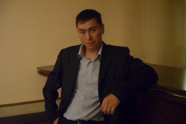 Самат Сатхолин