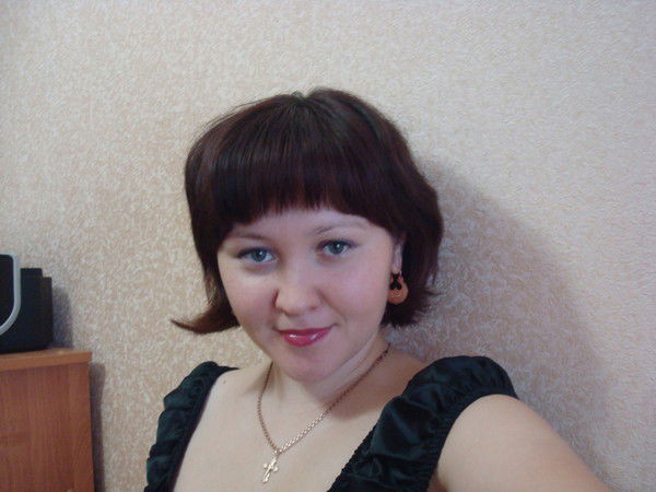 Надя Иванова