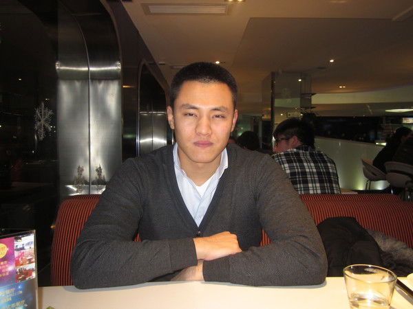 Азамат Туреханов