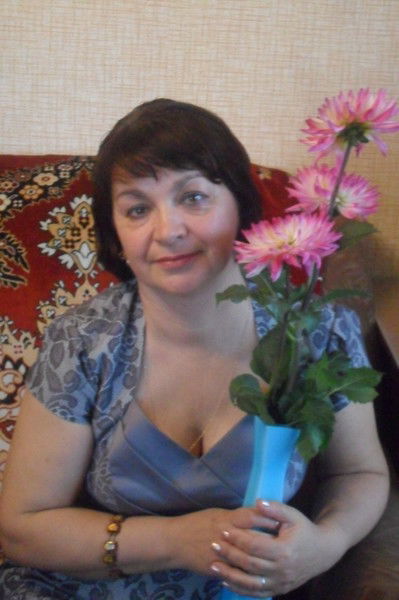 Елена Маркова