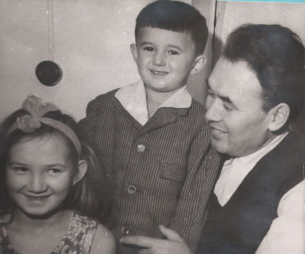 Гений Тулегенов