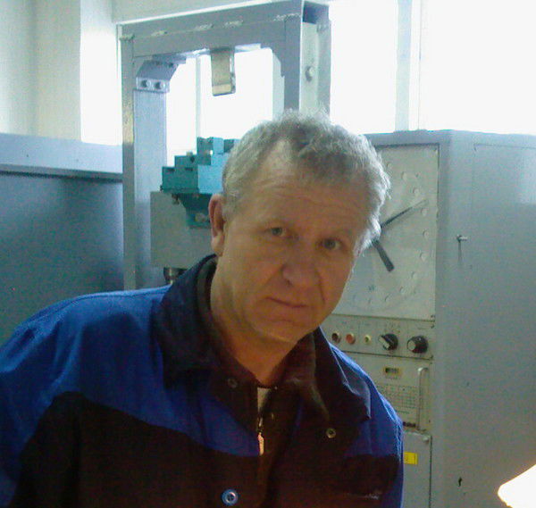 Анатолий Дементьев