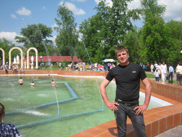 Артем Кузнецов