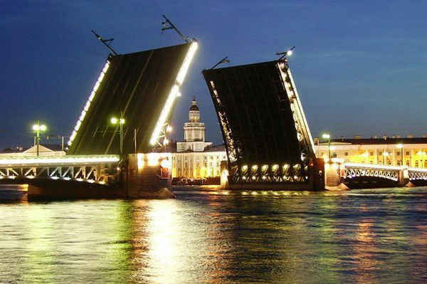 Максим Пещеров