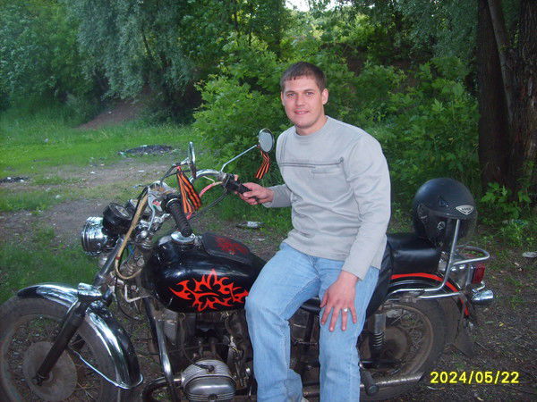 Михаил Лебедев