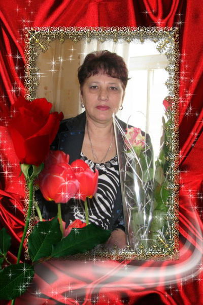 Мая Суетова