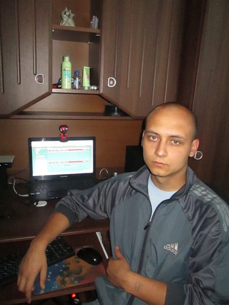 Виктор Макаров