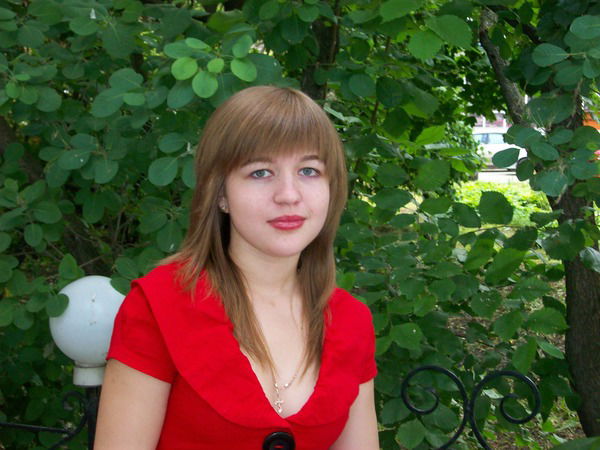 Надежда Серова