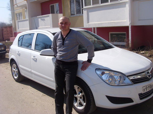 Александр Быченок