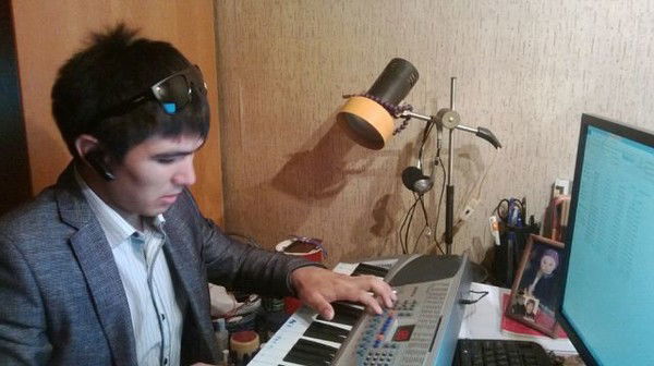 Азамат Ташанов