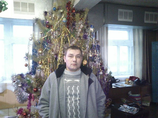 Алексей Емельянов