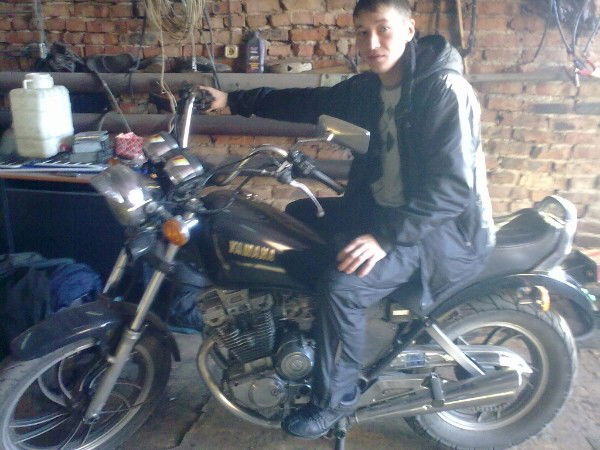 Андрей Гузь