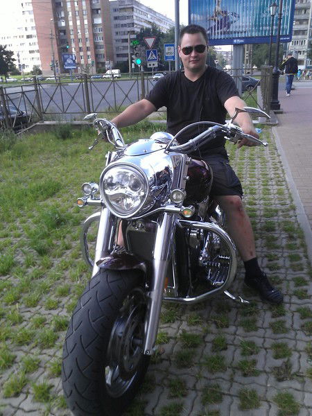 Денис Астахов