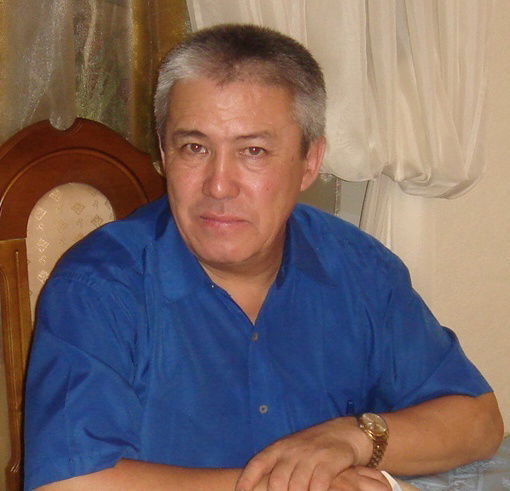 Исабек Досымов