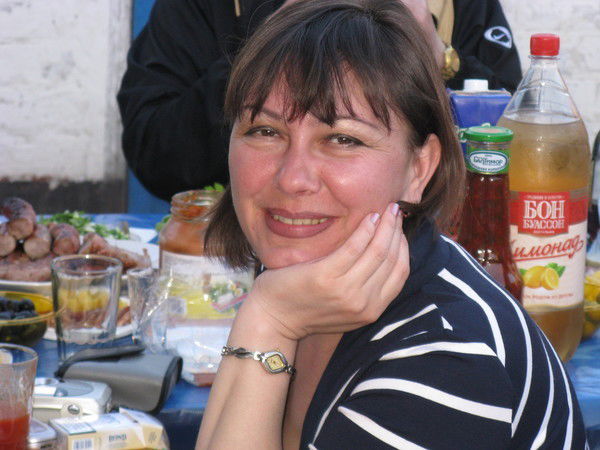 Елена Позднякова