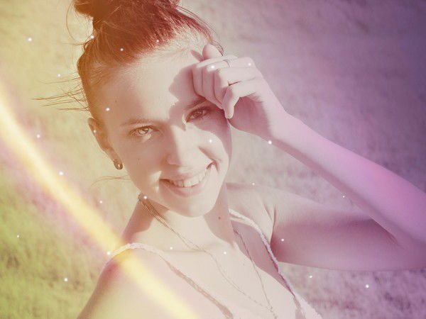 Оленька Новикова