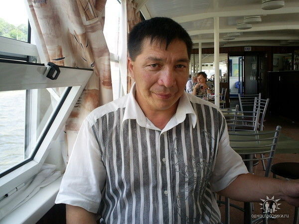 Сансызбай Сержанов