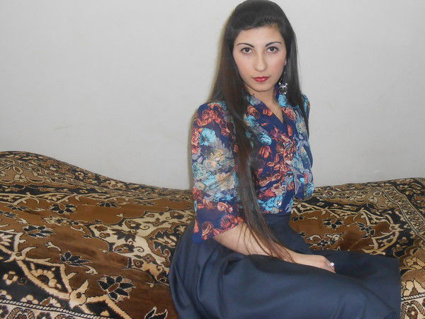 Эмма Топузян