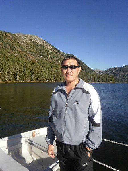 Жандос Касымов