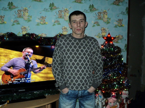 Cанек Ходаев