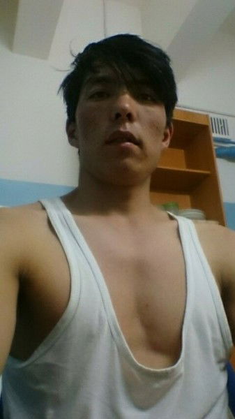 Медер Эшатов.