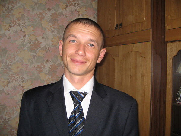 Владимир Назаров