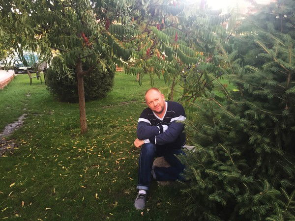 Александр Захаров