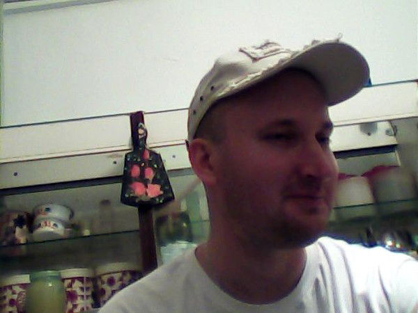 Роман Белов