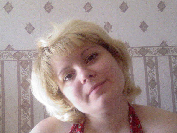 Елена Попова