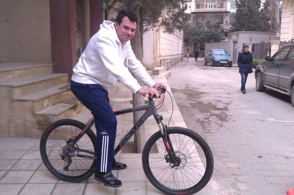 Александр Харитонов