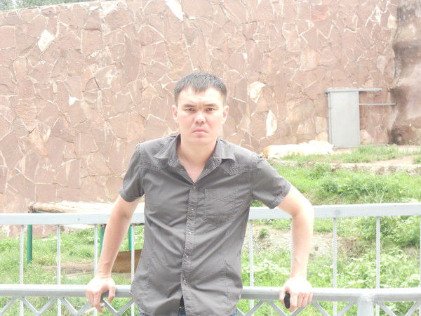 Темирали Олжас