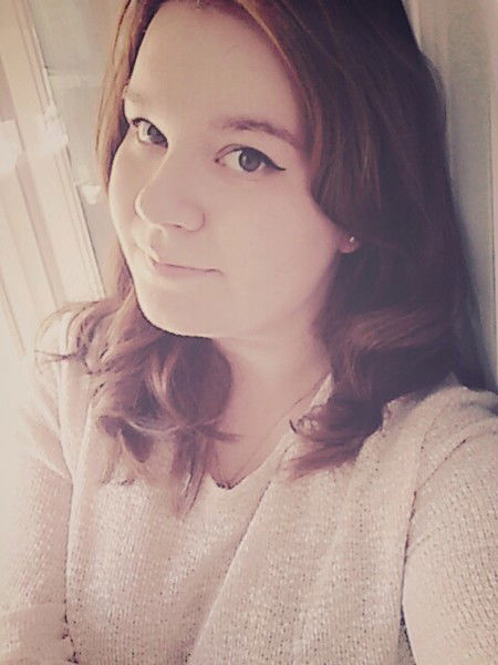 Юлия Попова