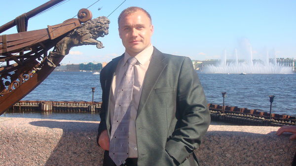 Александр Дудников