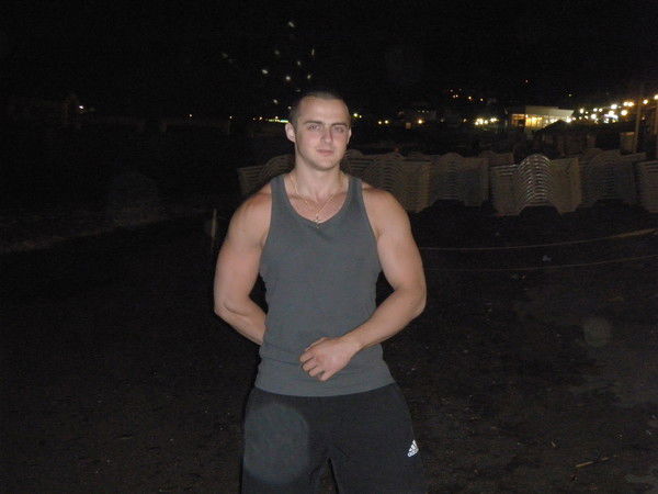 Илья Иванов