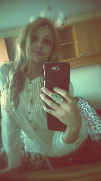 Марина Хничева