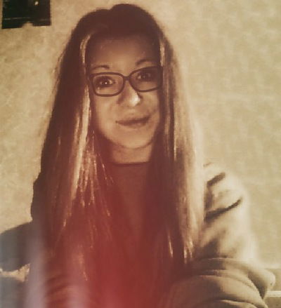 Яна Постольник