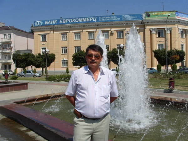 Игорь Штерцер