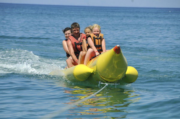 Никита Коновалов