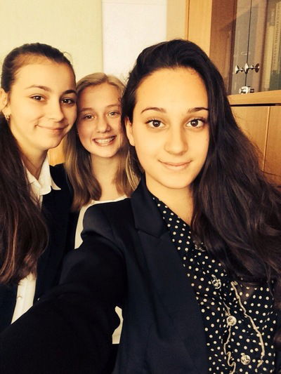 Тася Озеранская