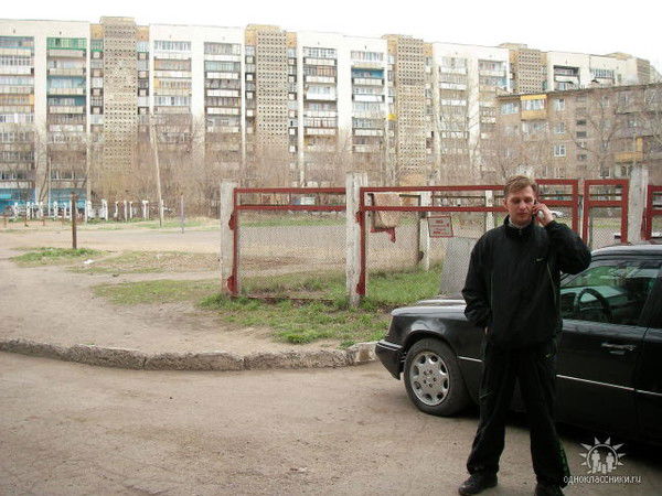 Денис Попов