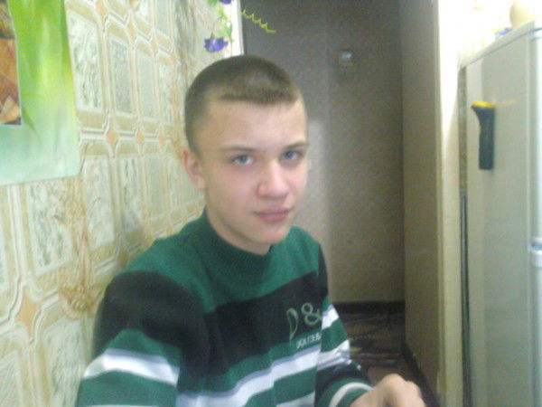 Антон Борисов