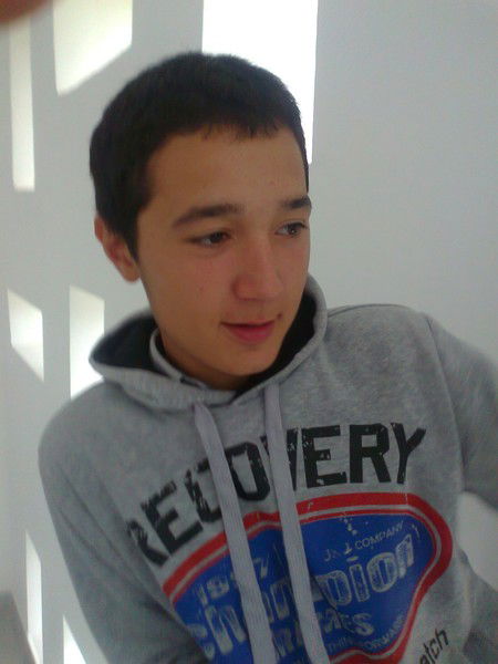 Арыстан Шарипов