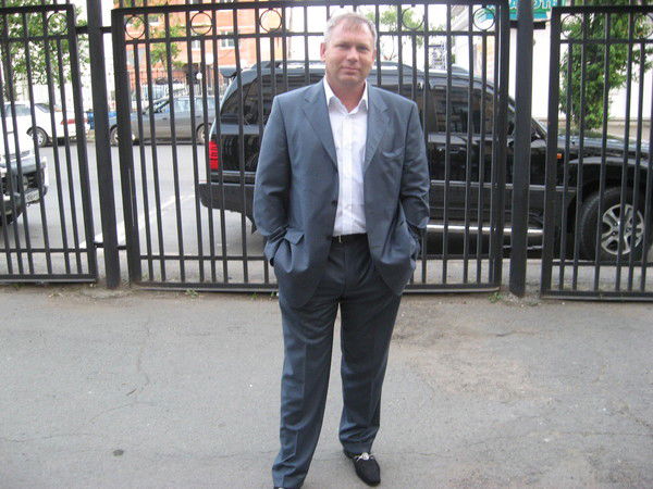 Анатолий Фролов