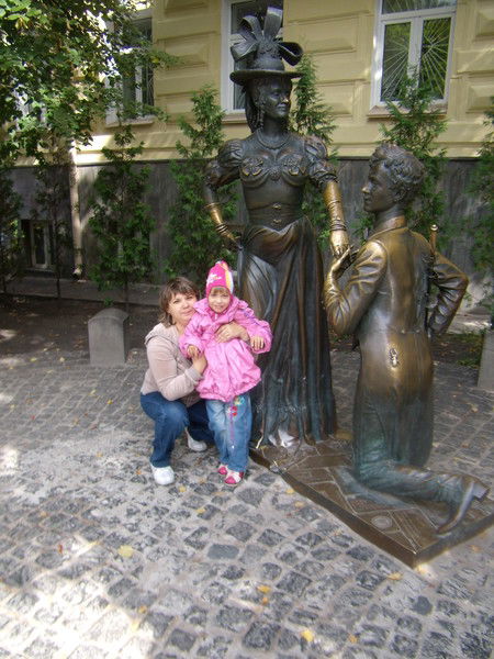 Люба Тарасова (Иовлева)