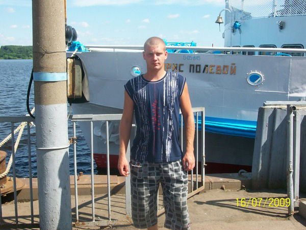 Николай Влазнев