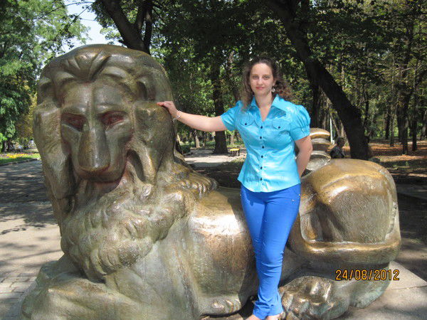 Юля Черненко