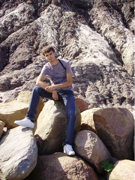 Неизвестно Неизвестно