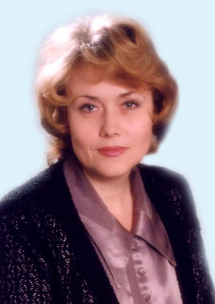 Елена Фирсова